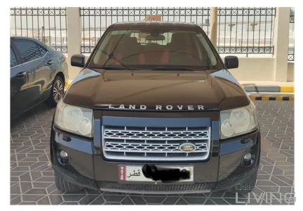 لاند روفر إل آر 2  2010